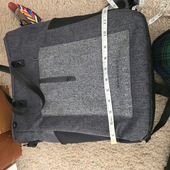 Sherpani Sojourn convertible backpack - Picture 8 of 10